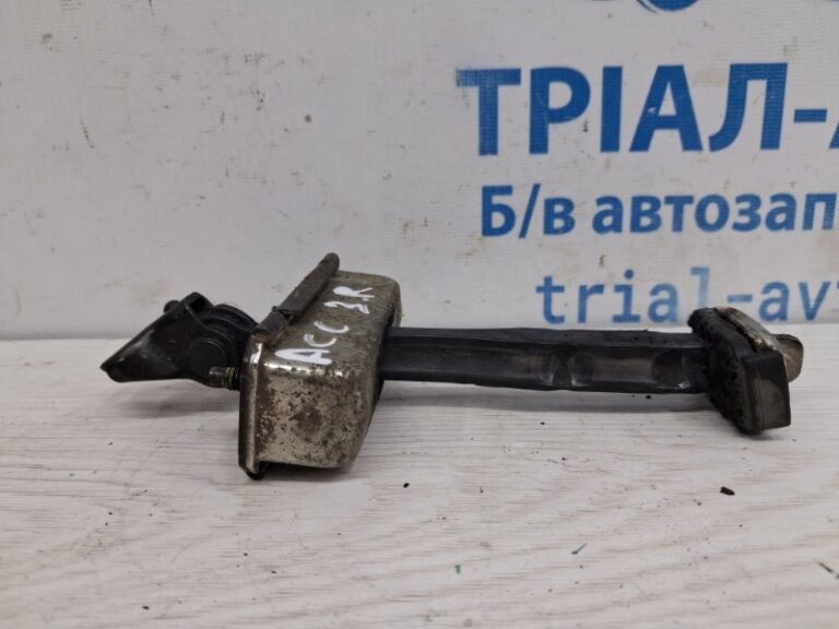 Ограничитель двери задний правый Honda Accord 2002-2008 72840SEAE01 (Арт. 76361)