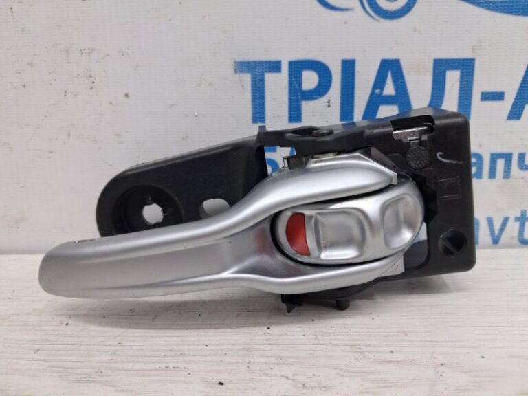 Ручка двери внутренняя левая Jeep Cherokee 2013-2019 68227251AA (Арт. 76377)