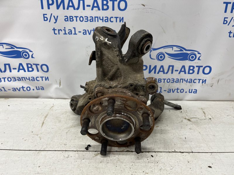Цапфа задняя левая со ступицей Honda Accord 2002-2008 52215SEAE04 (Арт. 76389) Цапфа задняя левая со ступицей Honda Accord 2002-2008 52215SEAE04 (Арт. 76389)