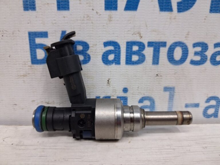 Форсунка топливная Hyundai Santa fe 2012-2019 353102G710 (Арт. 76458)