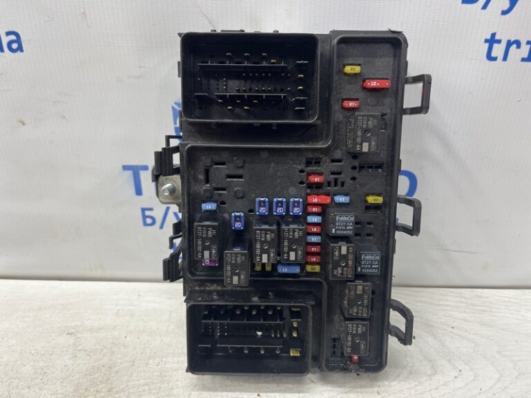 Блок предохранителей Ford Edge 2015-2018 G2GZ-14A068-J (Арт. 76495)