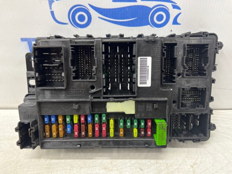 Блок предохранителей Ford Fusion USA 2013-2020 EG9T15604 (Арт. 76508)