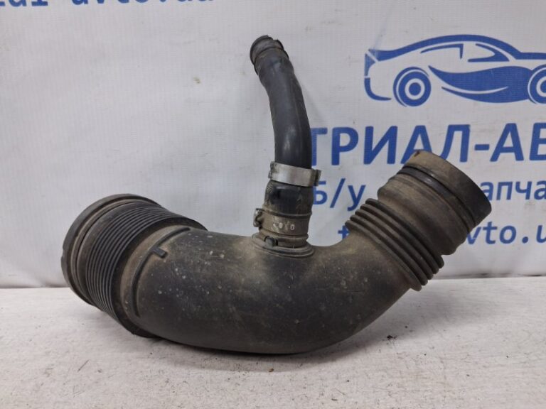 Патрубок воздушного фильтра Fiat Doblo 2010-2025 51898782 (Арт. 76549)