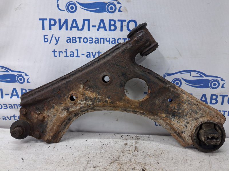 Рычаг левый Fiat Doblo 2010-2025 51810665 (Арт. 76571) Рычаг левый Fiat Doblo 2010-2025 51810665 (Арт. 76571)