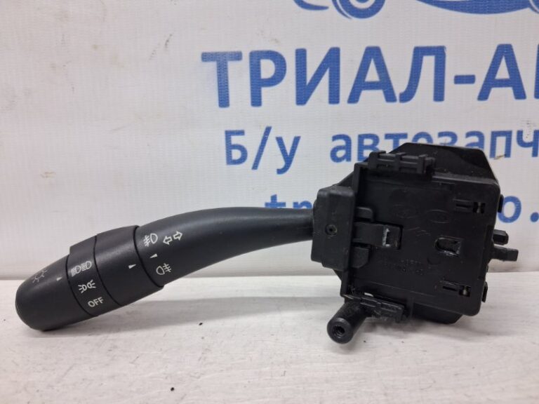 Переключатель подрулевой левый(поворотники) Kia Ceed ED 1.6 DIESEL D4FB 2007 (б/у)