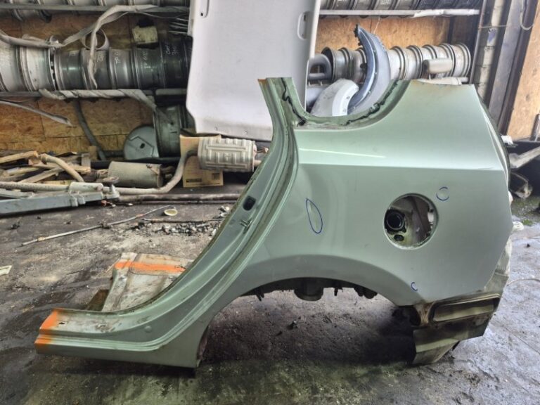 Четверть автомобиля задняя левая Hyundai I30 2007-2012 715032LA20 (Арт. 76788)