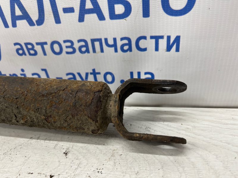 Амортизатор задний Hyundai I30 2007-2012 553112L200 (Арт. 76806) Амортизатор задний Hyundai I30 2007-2012 553112L200 (Арт. 76806)