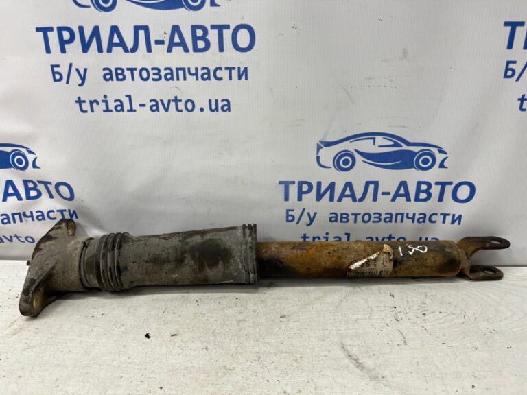 Амортизатор задний Hyundai I30 2007-2012 553112L200 (Арт. 76807)