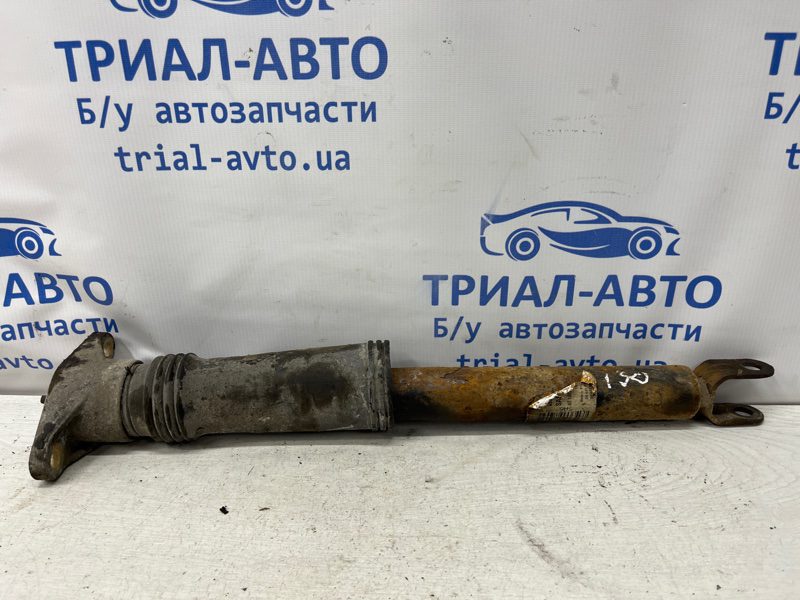 Амортизатор задний Hyundai I30 2007-2012 553112L200 (Арт. 76807) Амортизатор задний Hyundai I30 2007-2012 553112L200 (Арт. 76807)