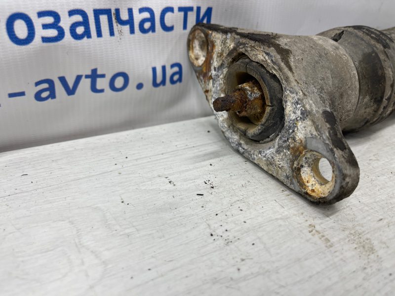 Амортизатор задний Hyundai I30 2007-2012 553112L200 (Арт. 76807) Амортизатор задний Hyundai I30 2007-2012 553112L200 (Арт. 76807)