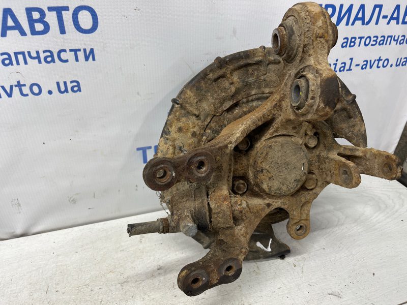 Цапфа задняя левая со ступицей Hyundai I30 2007-2012 527102H000 (Арт. 76819) Цапфа задняя левая со ступицей Hyundai I30 2007-2012 527102H000 (Арт. 76819)