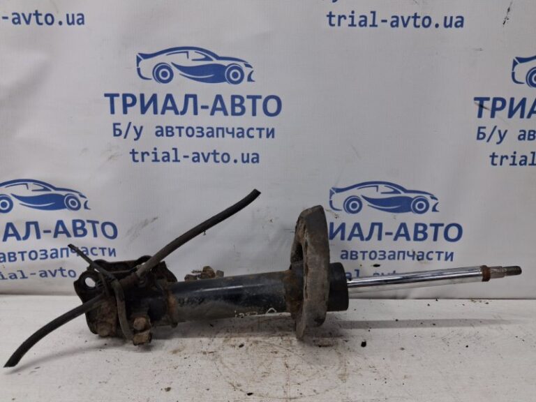 Амортизатор передний правый Hyundai I30 2007-2012 546612L200 (Арт. 76989)