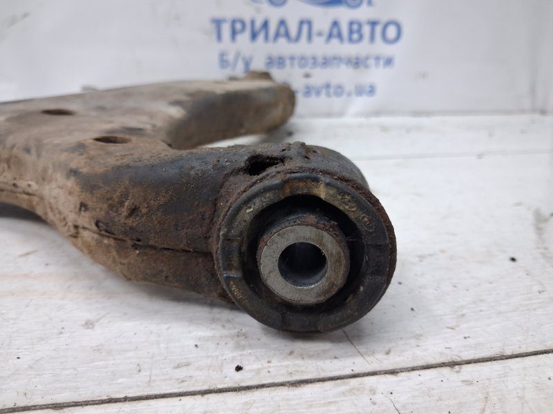 Рычаг левый Hyundai I30 2007-2012 545002H000 (Арт. 76990) Рычаг левый Hyundai I30 2007-2012 545002H000 (Арт. 76990)