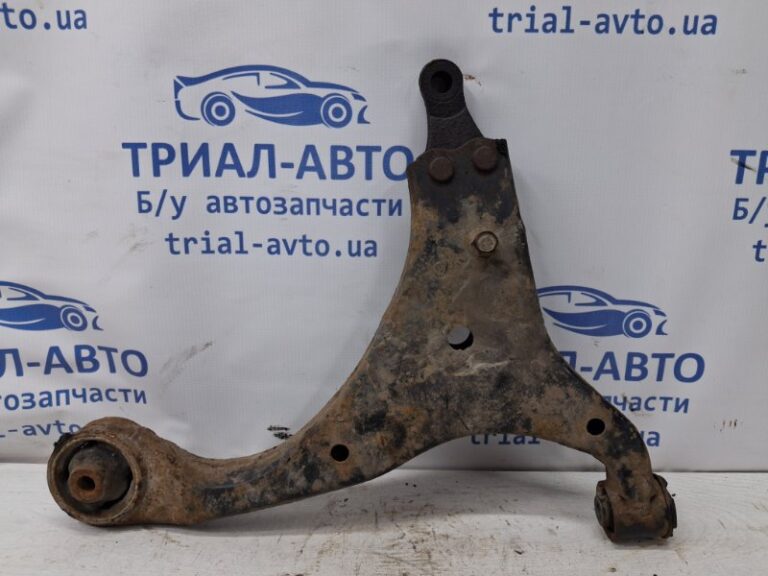Рычаг правый Kia Ceed 2007-2012 545012H000 (Арт. 76992)