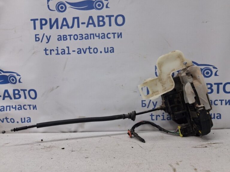Замок двери передний левый Kia Ceed 2007-2012 813101H000 (Арт. 77040)