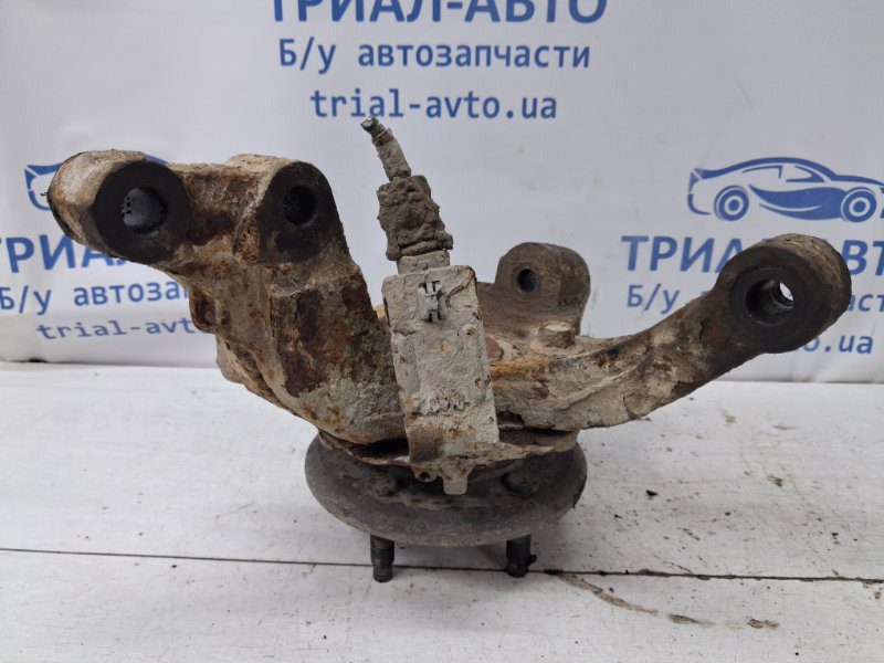 Кулак поворотный правый со ступицей Chevrolet Captiva 2006-2018 96626338 (Арт. 77195) Кулак поворотный правый со ступицей Chevrolet Captiva 2006-2018 96626338 (Арт. 77195)
