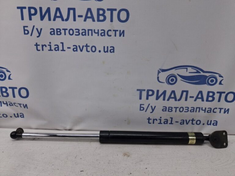 Амортизатор крышки багажника Mitsubishi Pajero Sport 1996-2008 MR526933 (Арт. 77233)