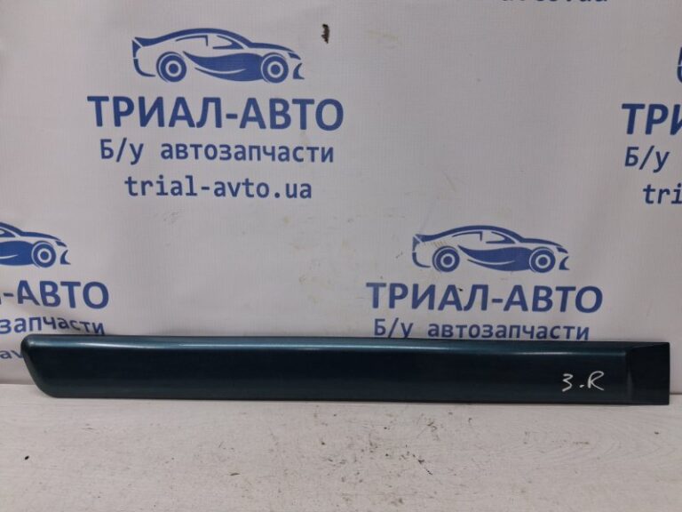 Накладка двери Mitsubishi Pajero Sport 1996-2008 MR462932 (Арт. 77284)