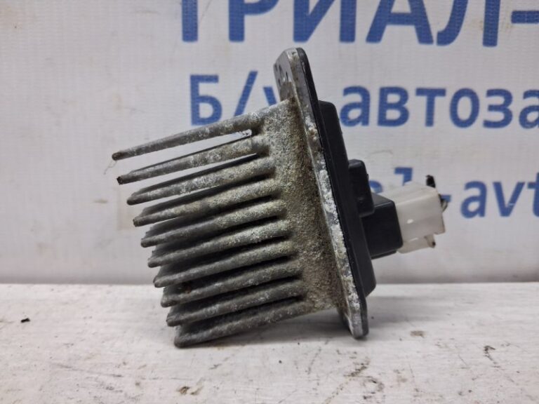 Резистор печки Mitsubishi Pajero Sport 1996-2008 MR315051 (Арт. 77288)
