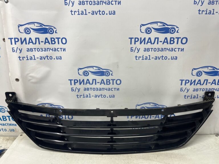 Решетка бампера центральная Hyundai IX35 2009-2015 865612Y000 (Арт. 77373)