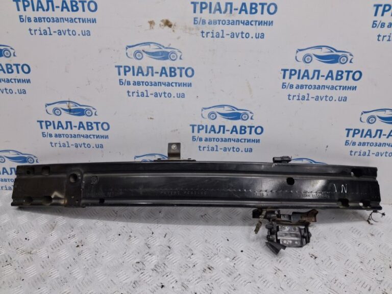 Усилитель бампера передний Nissan Qashqai 2013-2022 F20304EAMA (Арт. 77419)