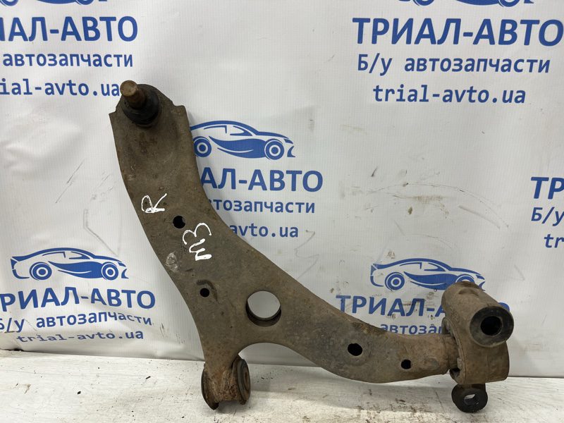Рычаг передний нижний правый Mazda 3 2013-2019 B60P34300E (Арт. 77442) Рычаг передний нижний правый Mazda 3 2013-2019 B60P34300E (Арт. 77442)