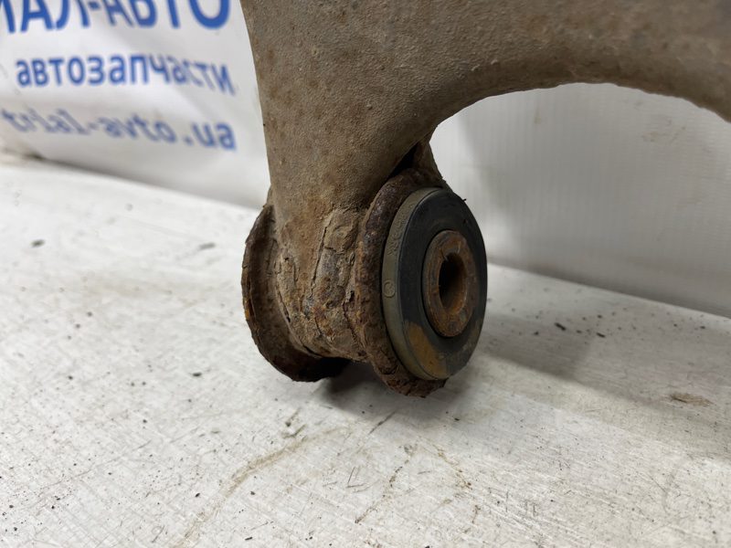 Рычаг передний нижний правый Mazda 3 2013-2019 B60P34300E (Арт. 77442) Рычаг передний нижний правый Mazda 3 2013-2019 B60P34300E (Арт. 77442)