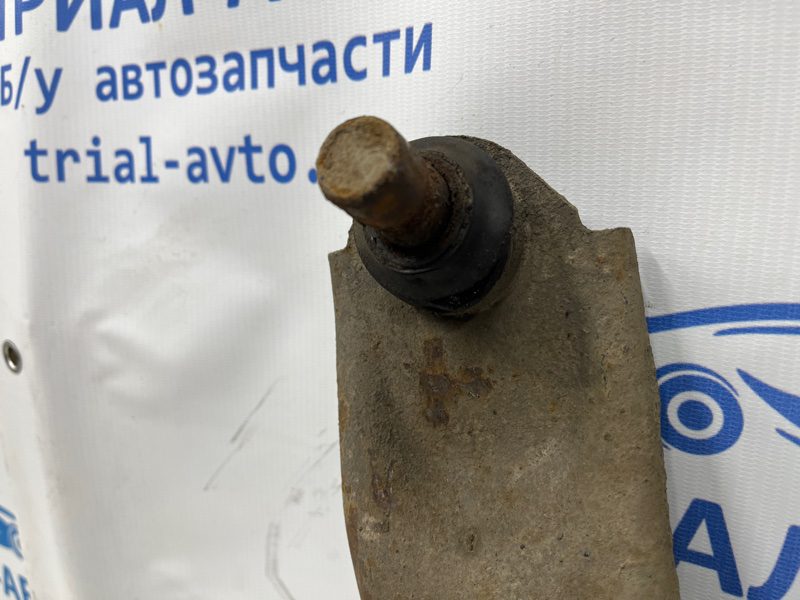 Рычаг передний нижний правый Mazda 3 2013-2019 B60P34300E (Арт. 77442) Рычаг передний нижний правый Mazda 3 2013-2019 B60P34300E (Арт. 77442)