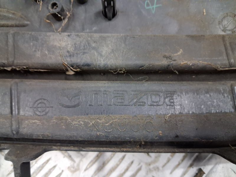 Решетка радиатора Mazda 3 2013-2019 BJE450712B (Арт. 77456) Решетка радиатора Mazda 3 2013-2019 BJE450712B (Арт. 77456)