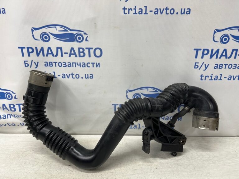 Патрубок интеркулера Nissan Qashqai 2013-2022 14460HX40B (Арт. 77469)