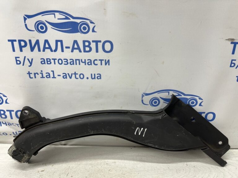 Воздухозаборник Nissan Qashqai 2013-2022 165544EB0A (Арт. 77533)