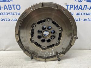 Маховик Mazda 3 2013-2019 SH0116610 (Арт. 77537)