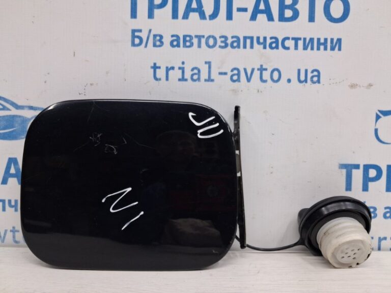 Лючок бака Nissan Qashqai 2013-2022  (Арт. 77599)