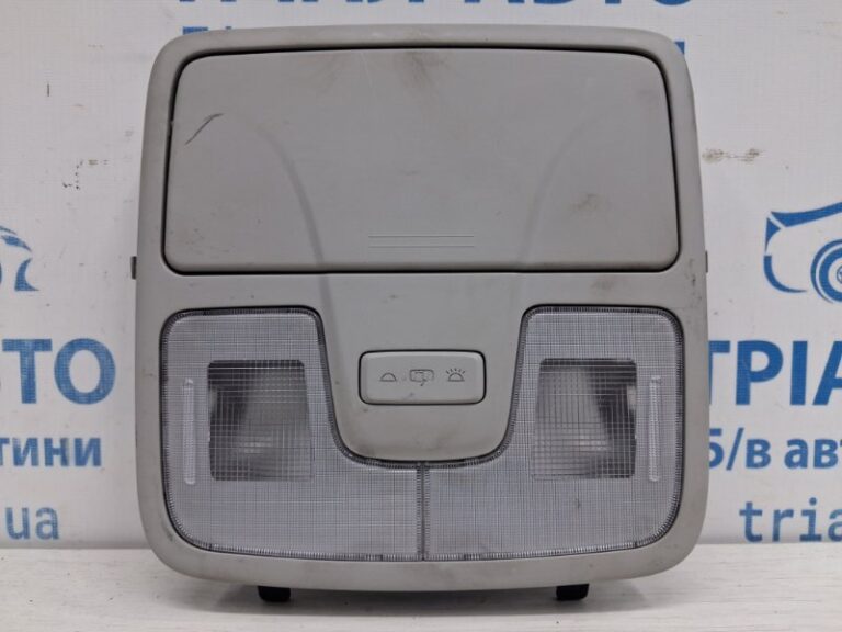 Плафон передний Hyundai IX35 2009-2015  (Арт. 77605)