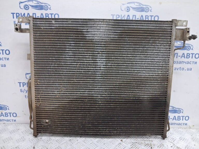 Радиатор кондиционера Nissan Navara 2004-2015 92100EB00A (Арт. 62362)