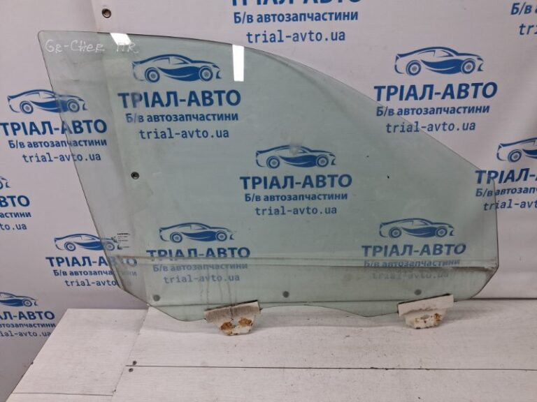 Стекло двери переднее правое Jeep Grand Cherokee 2010-2013 68068670AB (Арт. 71566)