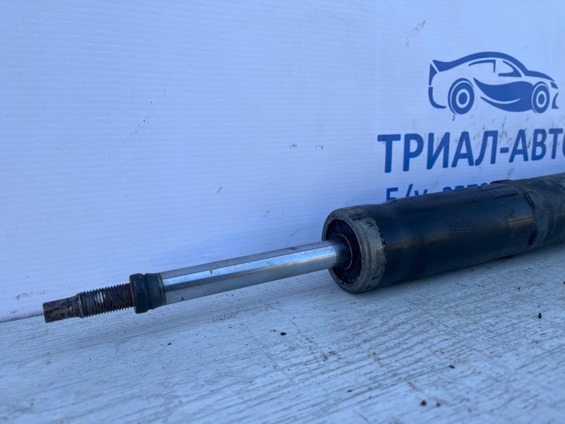 Амортизатор передний правый Jeep Grand Cherokee 2010-2022 68084449AA (Арт. 72648) Амортизатор передний правый Jeep Grand Cherokee 2010-2022 68084449AA (Арт. 72648)