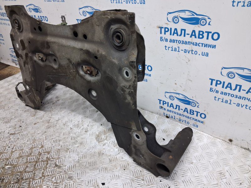 Балка передней подвески Renault Megane 2008-2016 544017250R (Арт. 72922) Балка передней подвески Renault Megane 2008-2016 544017250R (Арт. 72922)