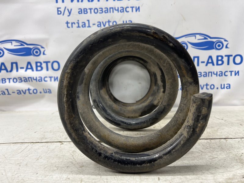 Пружина задняя Mitsubishi Pajero Wagon 1999-2006 MN125358 (Арт. 75854) Пружина задняя Mitsubishi Pajero Wagon 1999-2006 MN125358 (Арт. 75854)