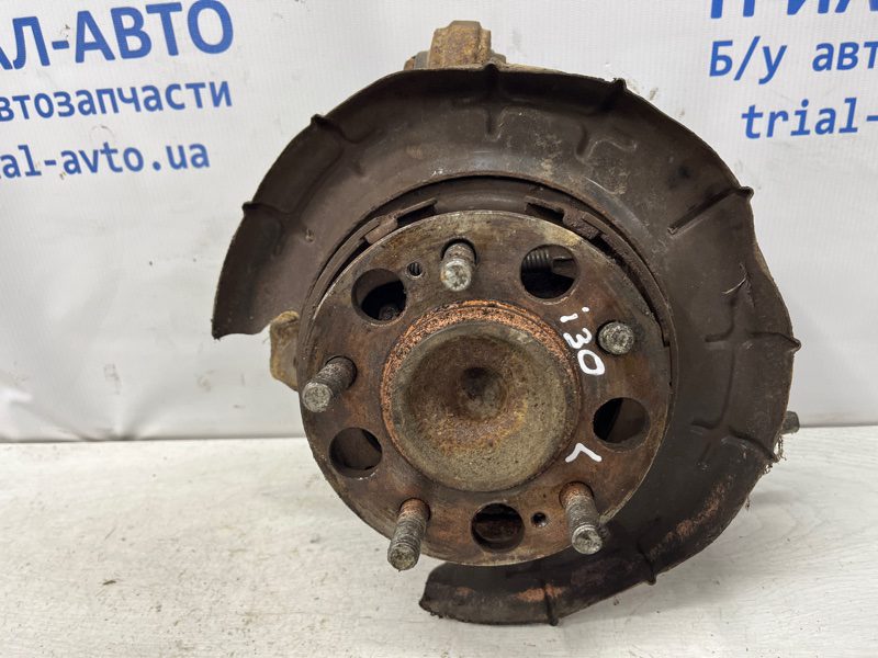 Цапфа задняя левая со ступицей Hyundai I30 2007-2012 527102H000 (Арт. 76819) Цапфа задняя левая со ступицей Hyundai I30 2007-2012 527102H000 (Арт. 76819)