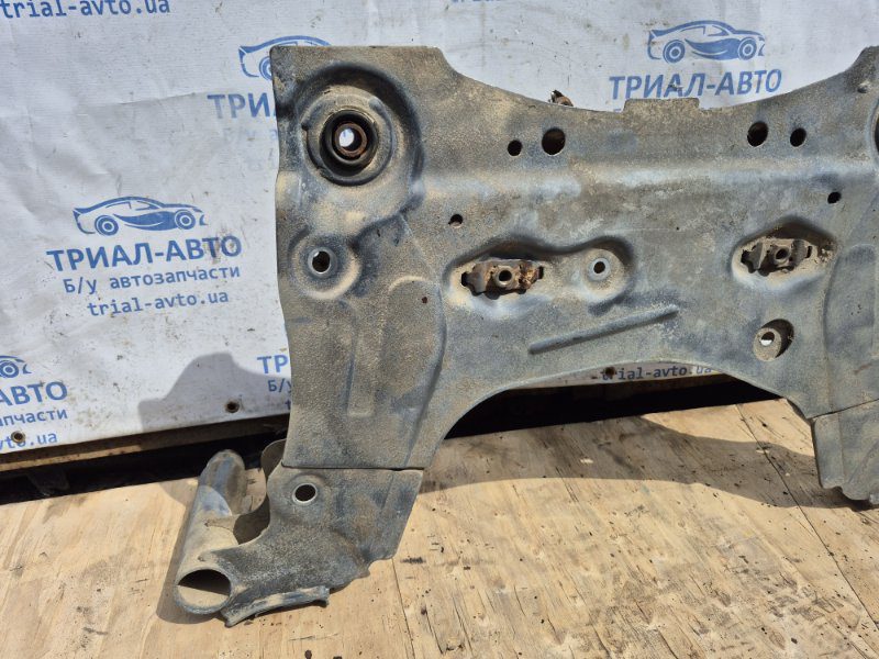 Балка передней подвески Renault Megane 2008-2016 544012717R (Арт. 63588) Балка передней подвески Renault Megane 2008-2016 544012717R (Арт. 63588)