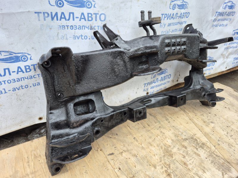 Балка задней подвески Mitsubishi Outlander 2003-2006 MR961172 (Арт. 66386) Балка задней подвески Mitsubishi Outlander 2003-2006 MR961172 (Арт. 66386)