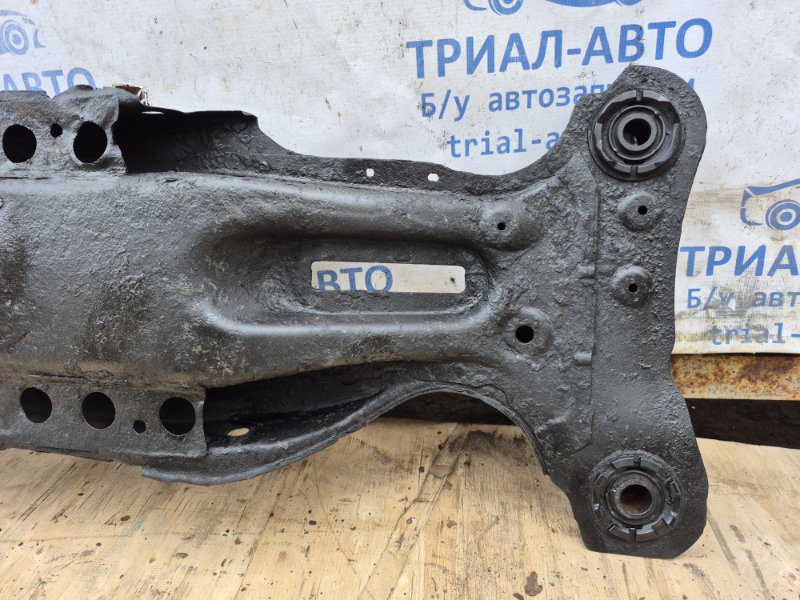 Балка задней подвески Toyota Camry 2001-2006 5120633060 (Арт. 68028) Балка задней подвески Toyota Camry 2001-2006 5120633060 (Арт. 68028)