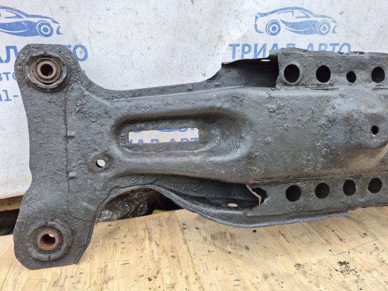 Балка задней подвески Toyota Camry 2001-2006 5120633060 (Арт. 68028) Балка задней подвески Toyota Camry 2001-2006 5120633060 (Арт. 68028)
