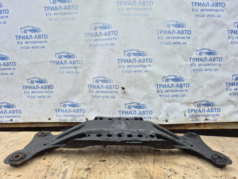 Балка задней подвески Toyota Camry 2001-2006 5120633060 (Арт. 68028) Балка задней подвески Toyota Camry 2001-2006 5120633060 (Арт. 68028)