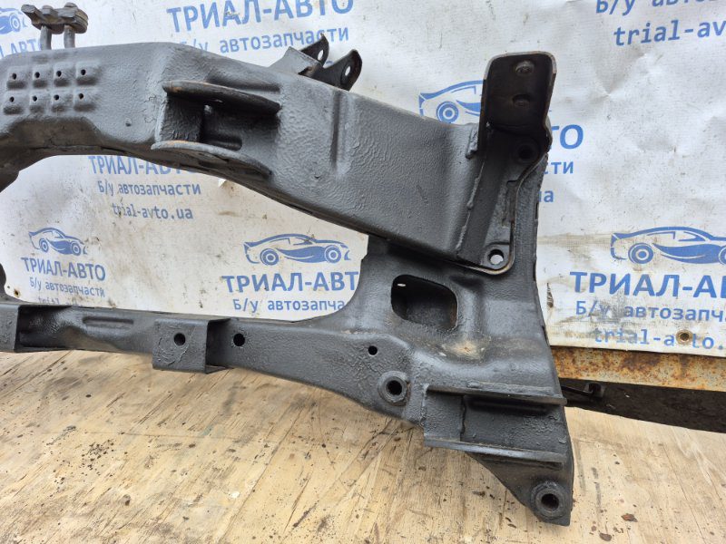 Балка задней подвески Mitsubishi Outlander 2003-2006 MR961172 (Арт. 66544) Балка задней подвески Mitsubishi Outlander 2003-2006 MR961172 (Арт. 66544)