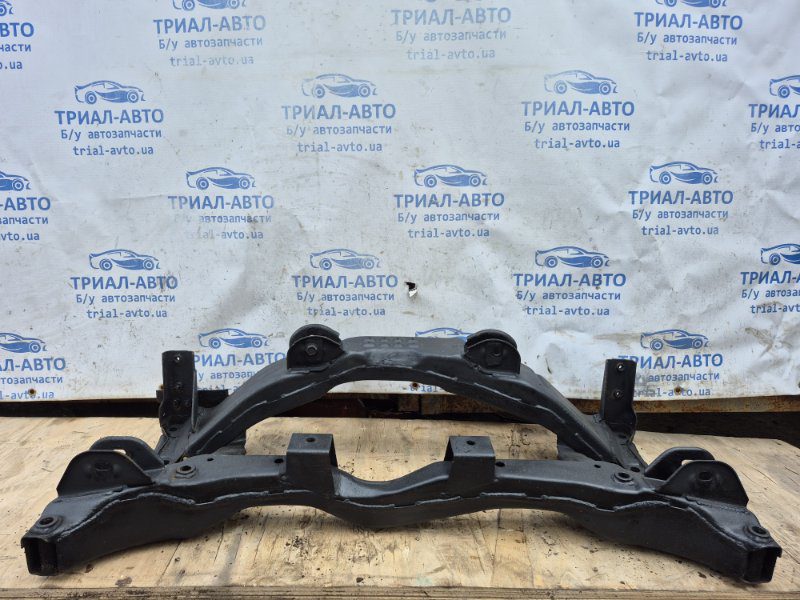 Балка задней подвески Mitsubishi Outlander 2003-2006 MR961172 (Арт. 66544) Балка задней подвески Mitsubishi Outlander 2003-2006 MR961172 (Арт. 66544)