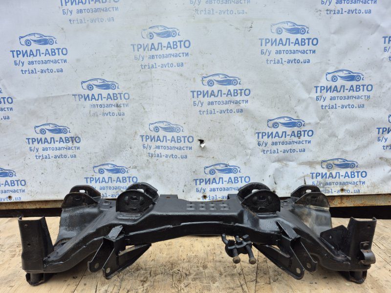 Балка задней подвески Mitsubishi Outlander 2003-2006 MR961172 (Арт. 68757) Балка задней подвески Mitsubishi Outlander 2003-2006 MR961172 (Арт. 68757)