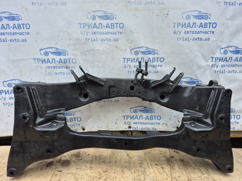 Балка задней подвески Mitsubishi Outlander 2003-2006 MR961172 (Арт. 68757) Балка задней подвески Mitsubishi Outlander 2003-2006 MR961172 (Арт. 68757)