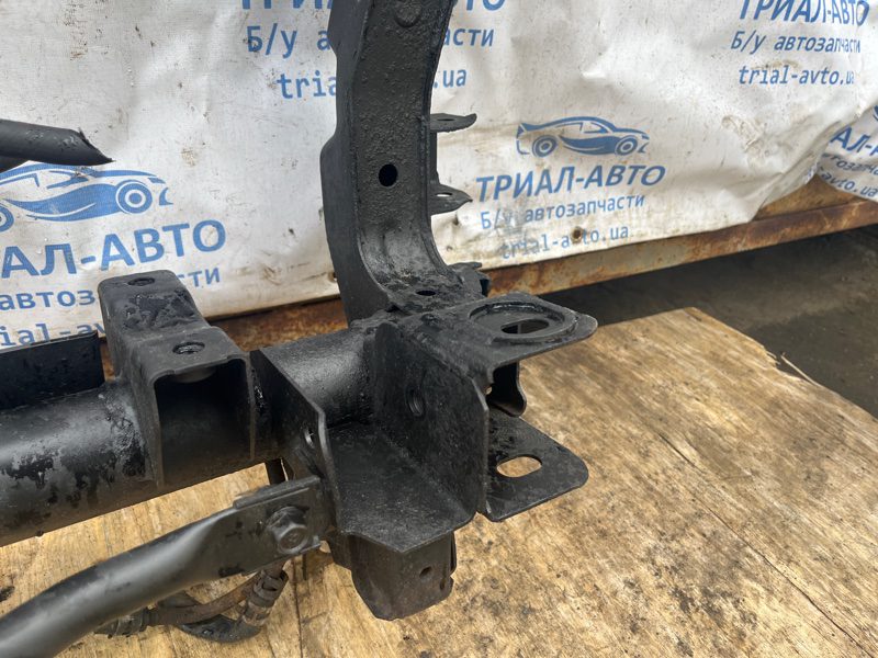 Балка передней подвески Mitsubishi Pajero Wagon 1999-2006 MR448101 (Арт. 54647) Балка передней подвески Mitsubishi Pajero Wagon 1999-2006 MR448101 (Арт. 54647)